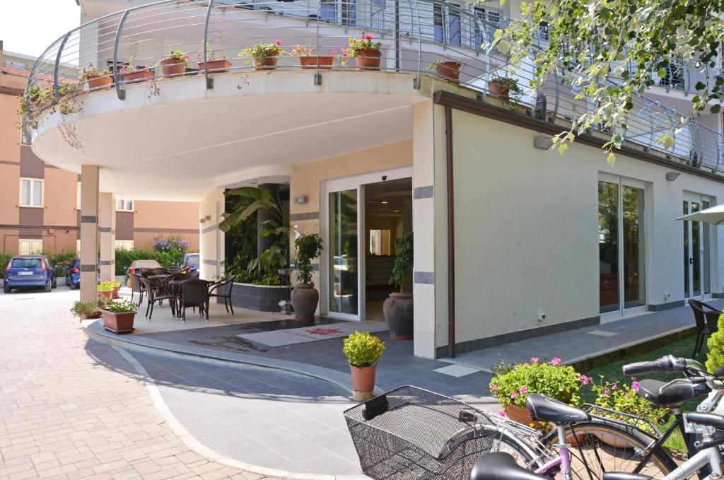 Hotel La Ninfea Montesilvano Luaran gambar