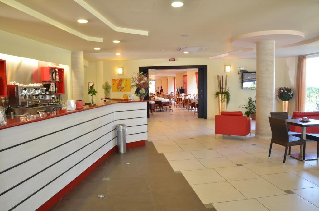 Hotel La Ninfea Montesilvano Luaran gambar