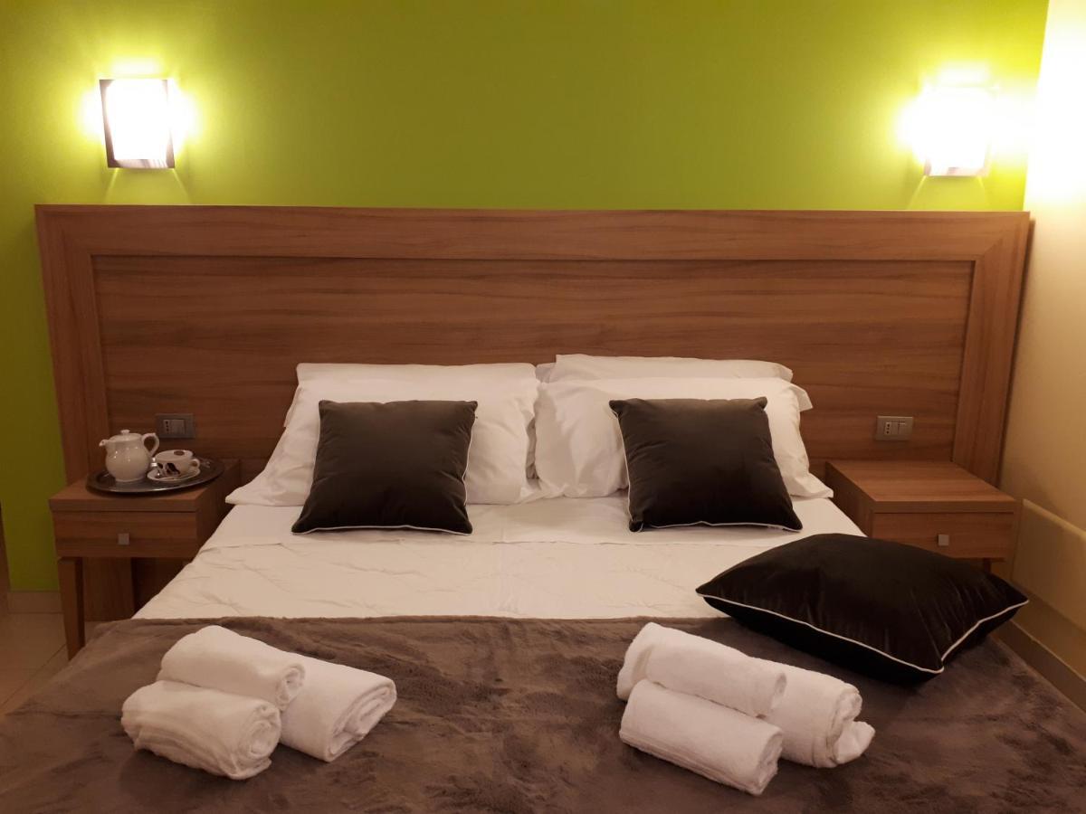 Hotel La Ninfea Montesilvano Luaran gambar